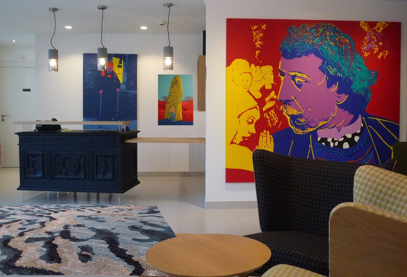 lobby hotel ginkgo quimper
